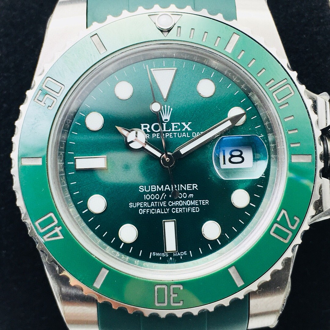 47127_G_15922361404928.jpg