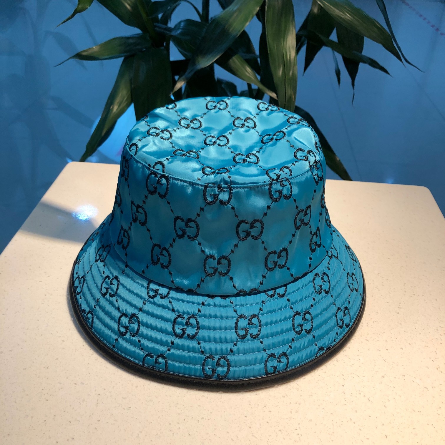37497_G_16194497256746.jpg