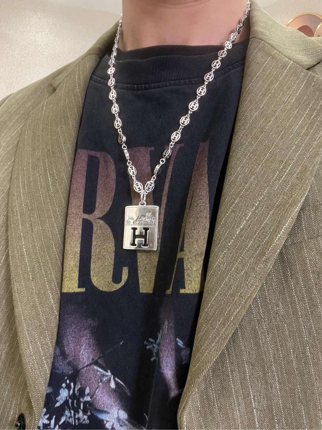 1736301076052.jpg