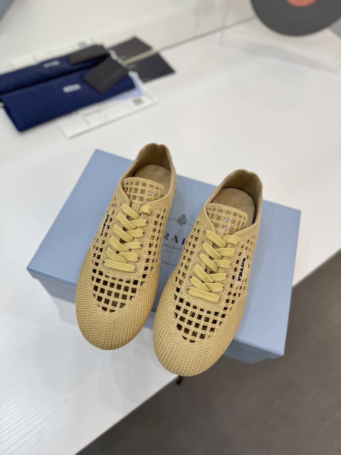 1778987325671